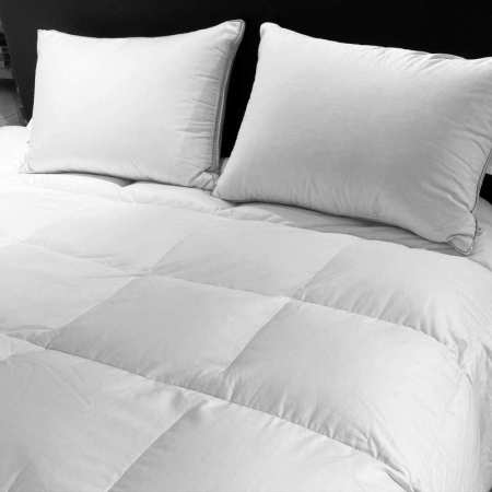 Linge de lit, couette, oreillers : Profitez du Mois du Blanc chez Emma dès  aujourd'hui